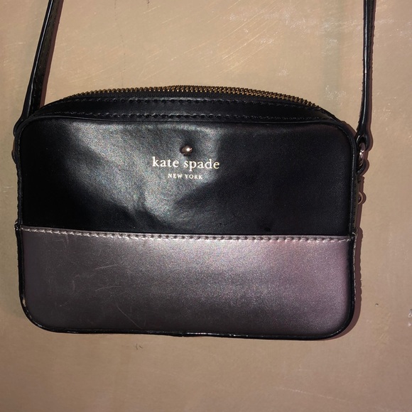 KATE SPADE PURSE - Picture 1 of 2